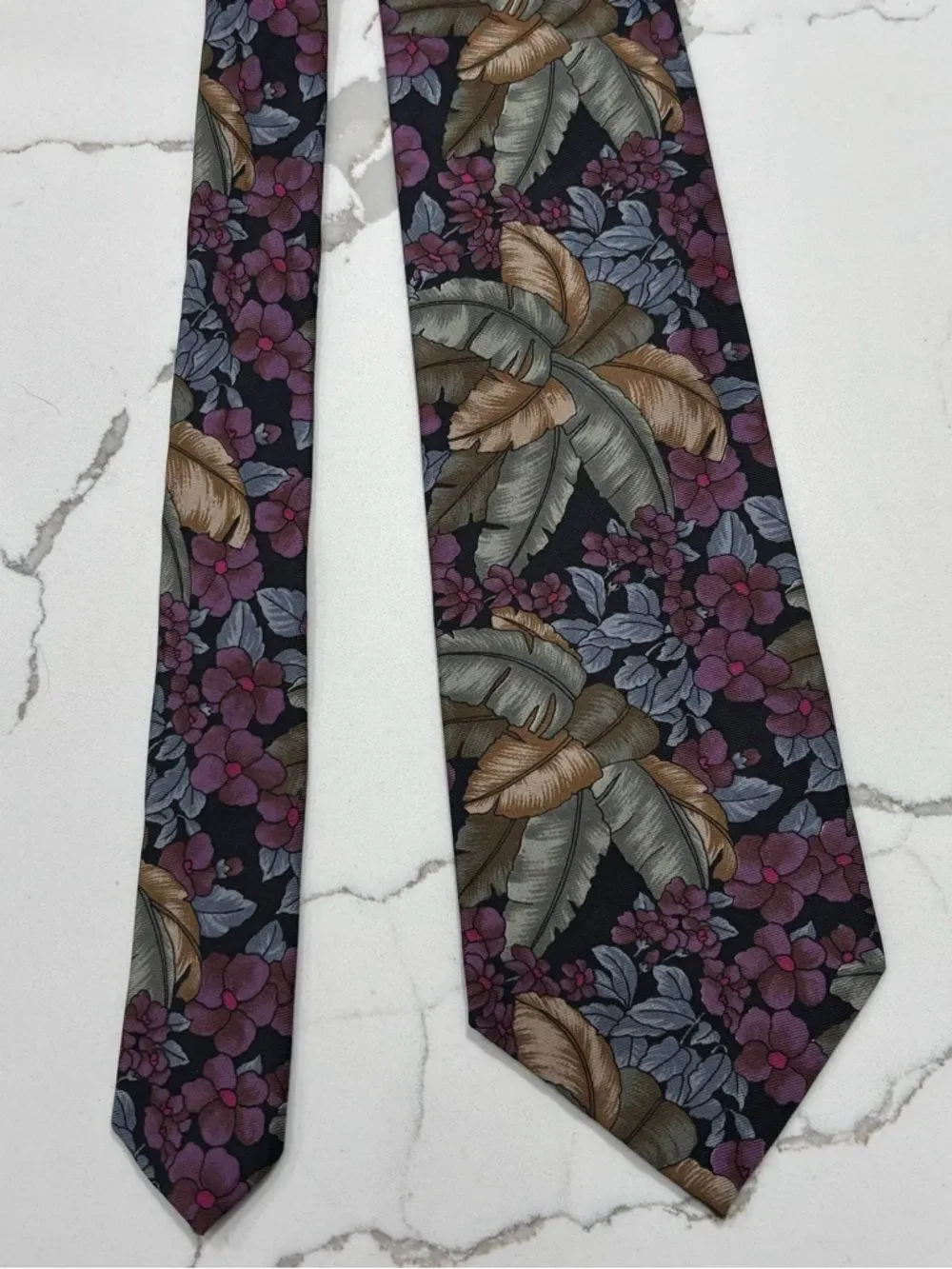 Kuppenheimer Mens Multicolor Tropical Floral Silk Tie USA Made Black Purple Blue